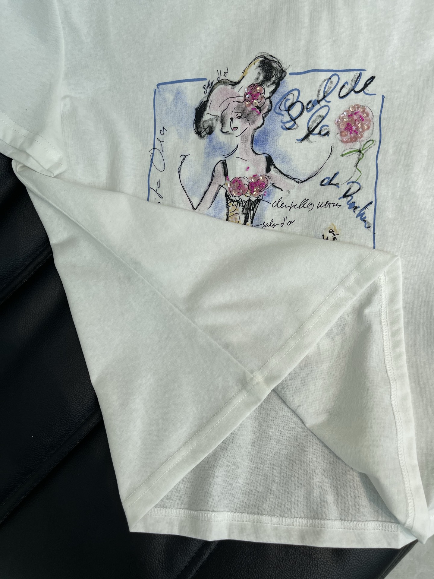 Women's short sleeves